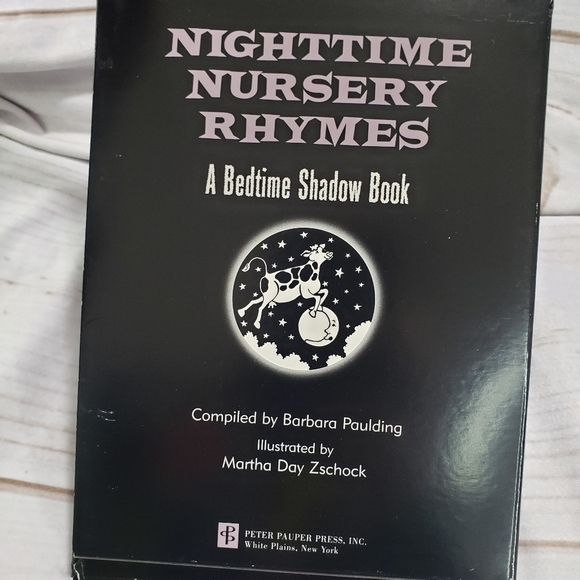 Nighttime Nursery Rhymes A Bedtime Shadow Story Book Peter Pauper Press 2010 - Picture 4 of 8